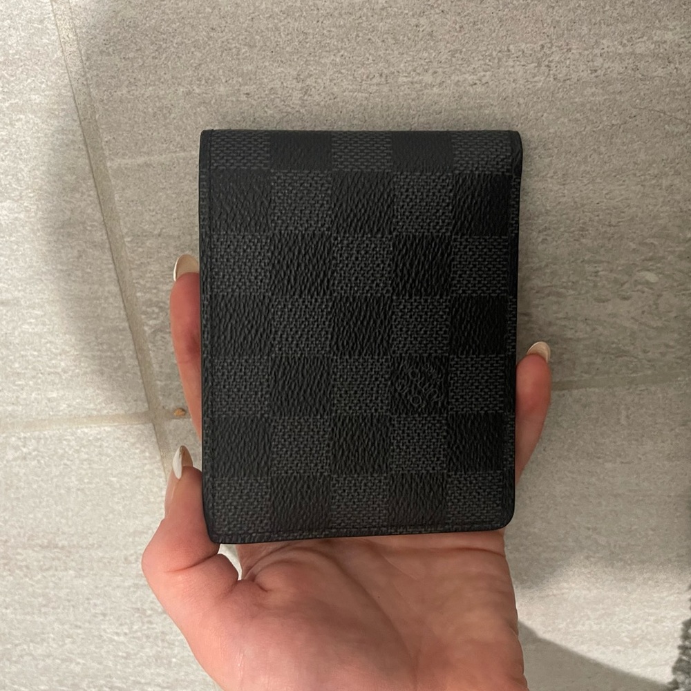 LOUIS VUITTON SLENDER ID WALLET